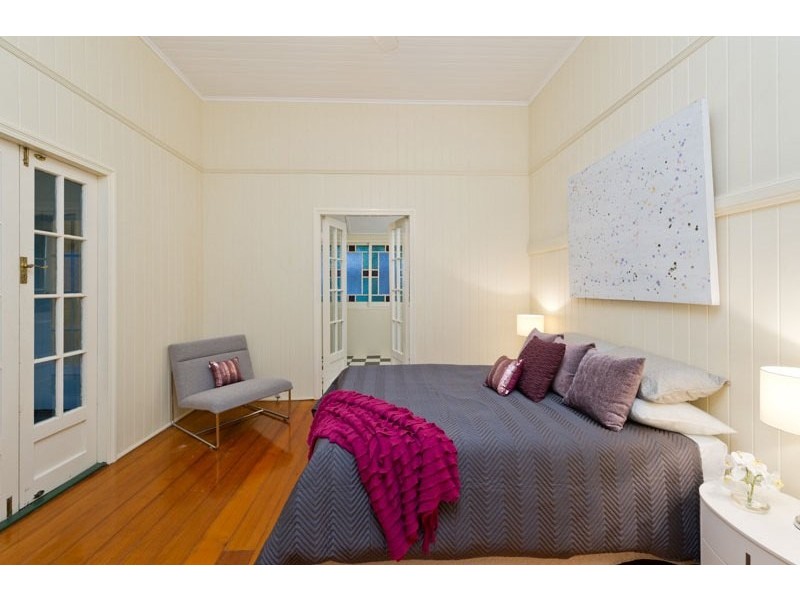 22 Miskin Street, Toowong QLD 4066