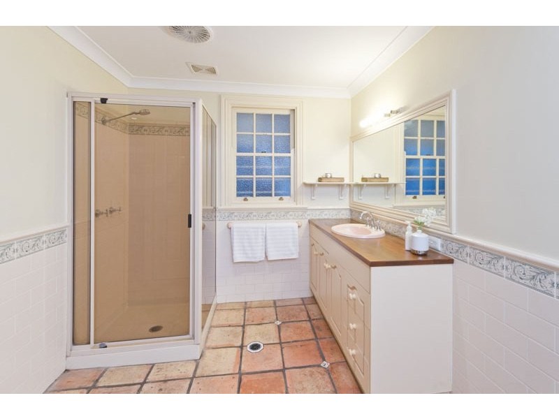 22 Miskin Street, Toowong QLD 4066