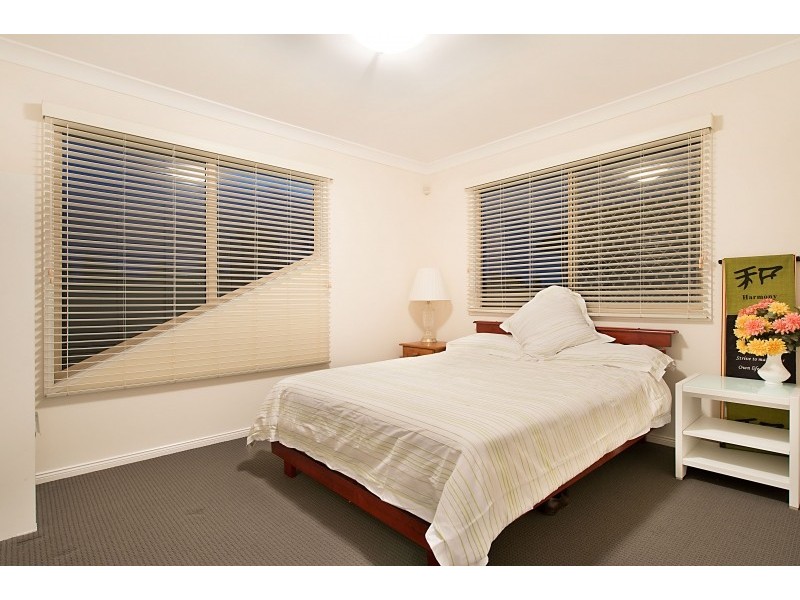 152 Galaxy Street, Bridgeman Downs QLD 4035