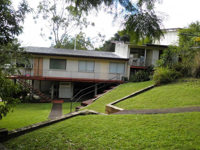 21 Clermont Street, Bardon QLD 4065