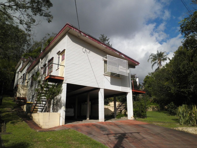 21 Clermont Street, Bardon QLD 4065