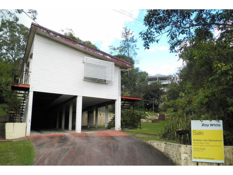 21 Clermont Street, Bardon QLD 4065