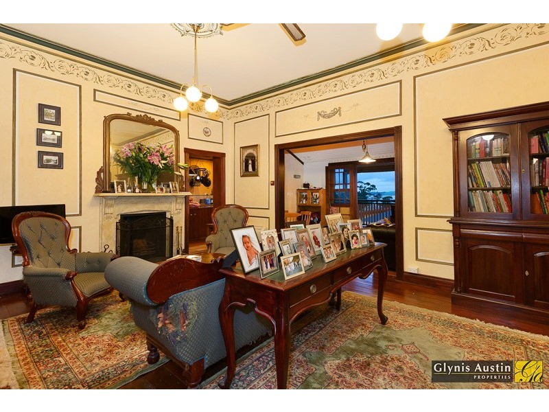 1 Glengowrie Lane, Red Hill QLD 4059