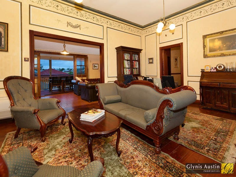 1 Glengowrie Lane, Red Hill QLD 4059