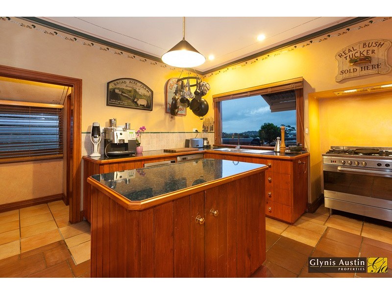 1 Glengowrie Lane, Red Hill QLD 4059