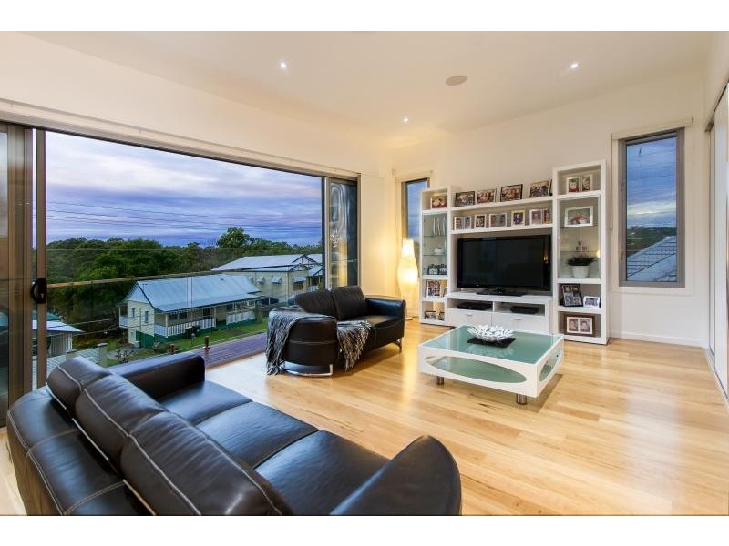34 Gavan Street, Ashgrove QLD 4060