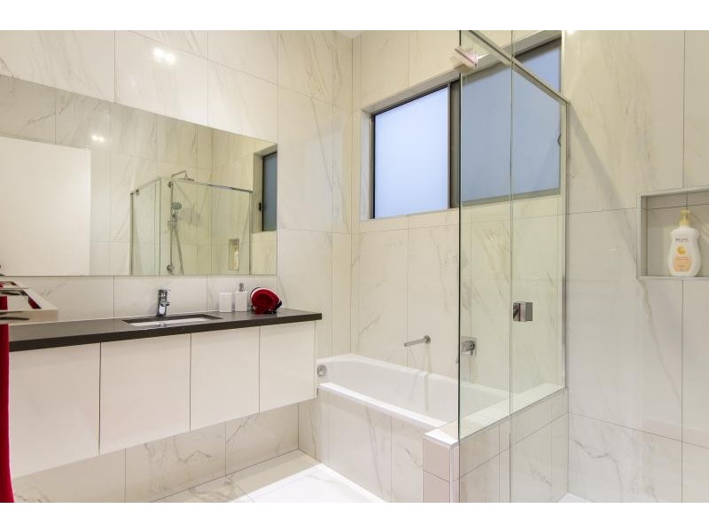34 Gavan Street, Ashgrove QLD 4060