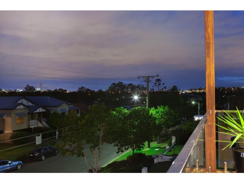 34 Gavan Street, Ashgrove QLD 4060