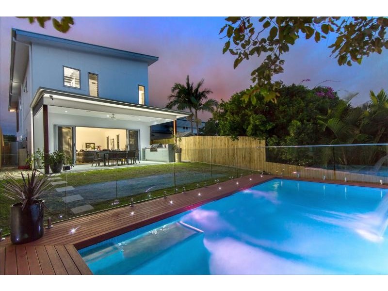 34 Gavan Street, Ashgrove QLD 4060