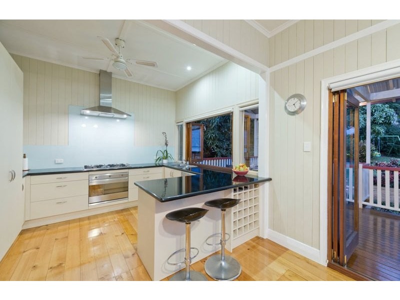 81 Empress Terrace, Bardon QLD 4065