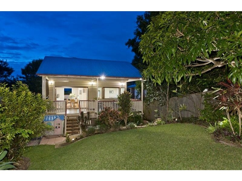 81 Empress Terrace, Bardon QLD 4065