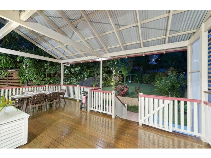 81 Empress Terrace, Bardon QLD 4065