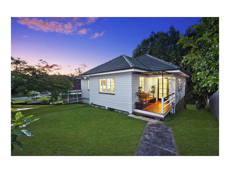 45 Fletcher Parade, Bardon QLD 4065