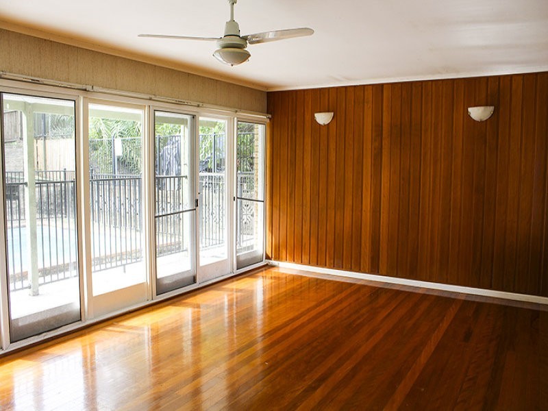 9 Wells Lane, Toowong QLD 4066