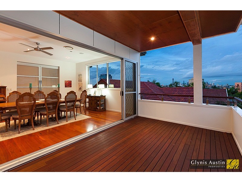 25 Aston Street, Toowong QLD 4066