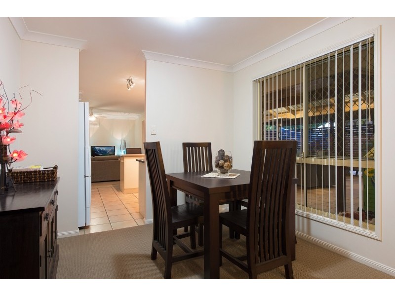 42 Flinders Way, Albany Creek QLD 4035