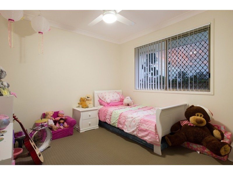42 Flinders Way, Albany Creek QLD 4035