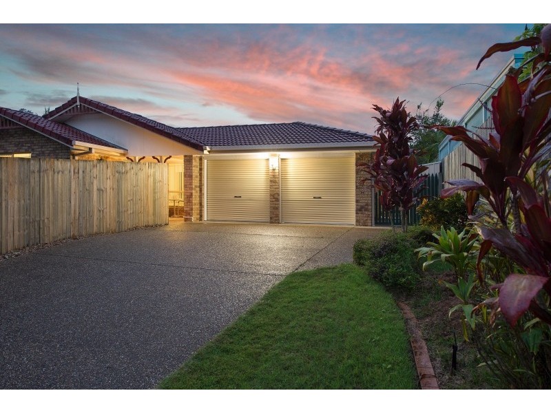42 Flinders Way, Albany Creek QLD 4035