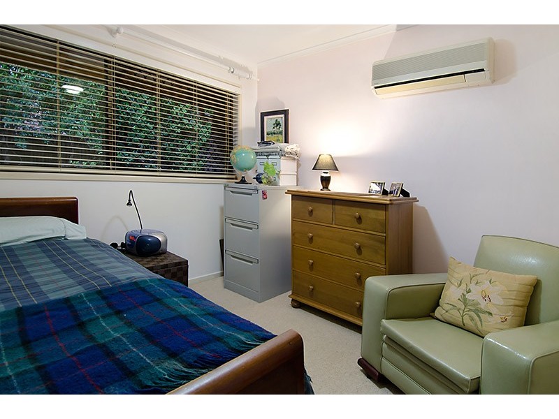 18 Tullira Street, The Gap QLD 4061