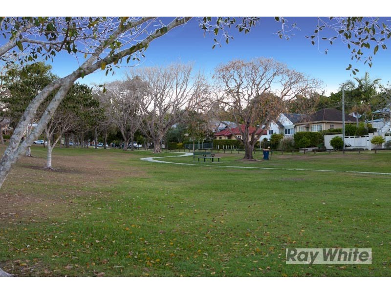 45 Crown Street, Bardon QLD 4065