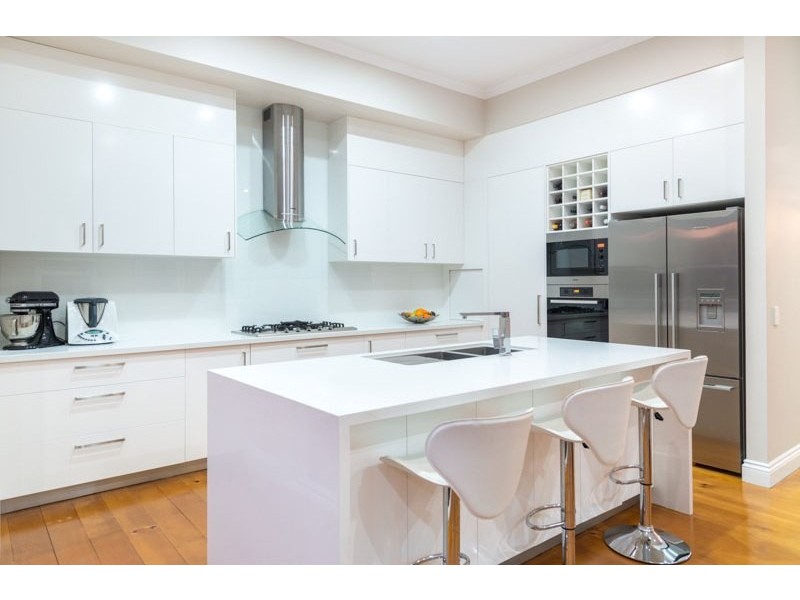 26 Accession Street, Bardon QLD 4065