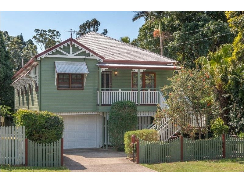 85 Main Avenue, Bardon QLD 4065