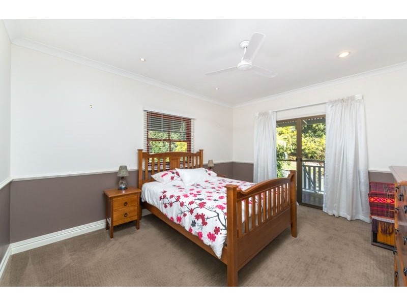 85 Main Avenue, Bardon QLD 4065