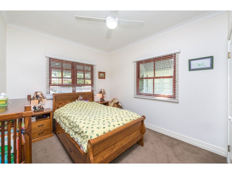 85 Main Avenue, Bardon QLD 4065