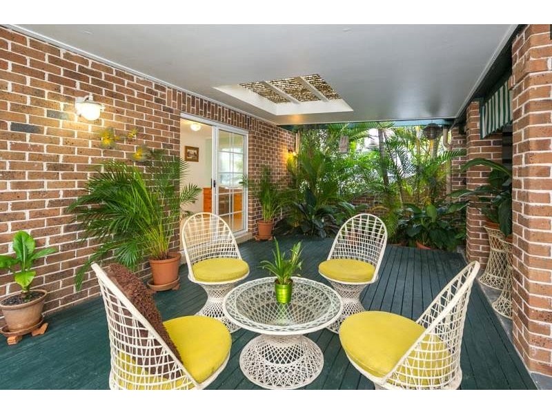 52 Baroona Road, Milton QLD 4064