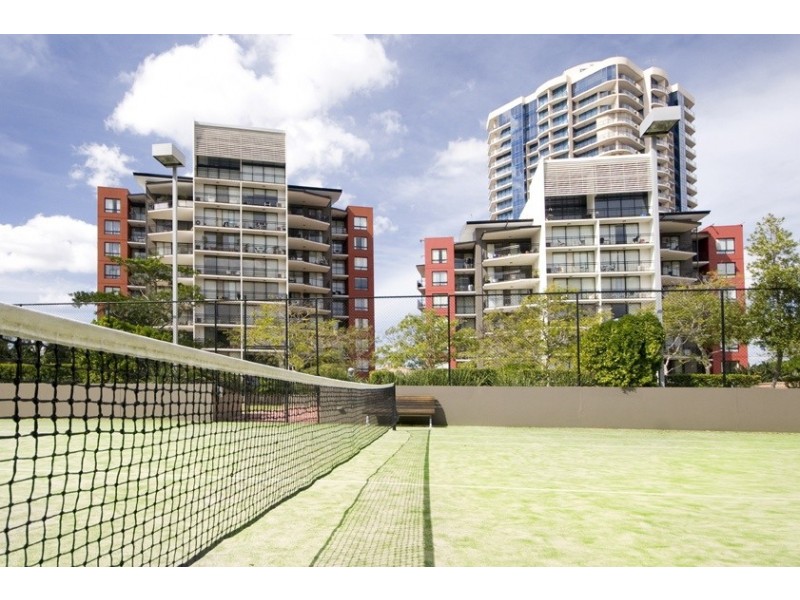 82/15 Goodwin Street, Kangaroo Point QLD 4169