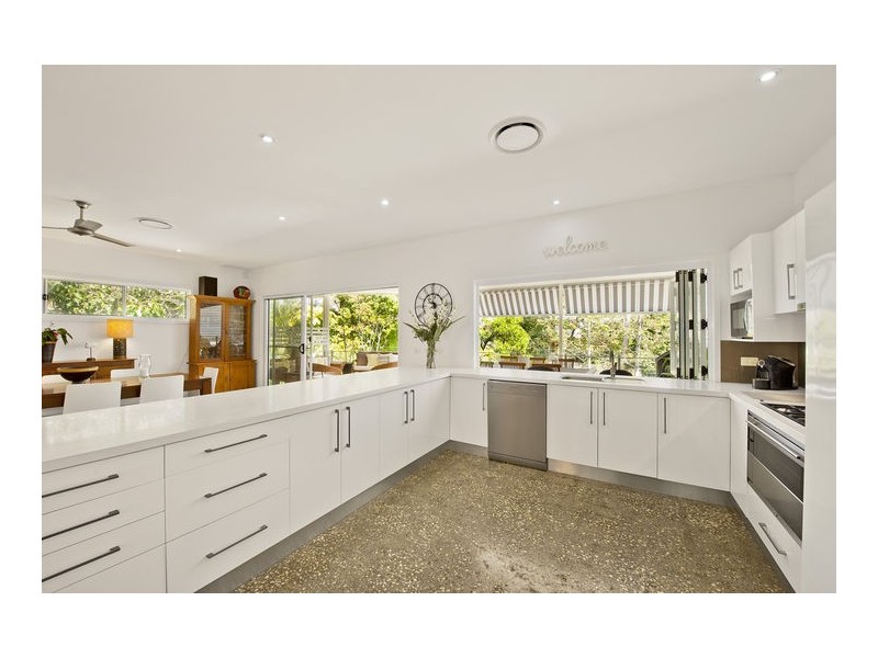 107 Leworthy Street, Bardon QLD 4065