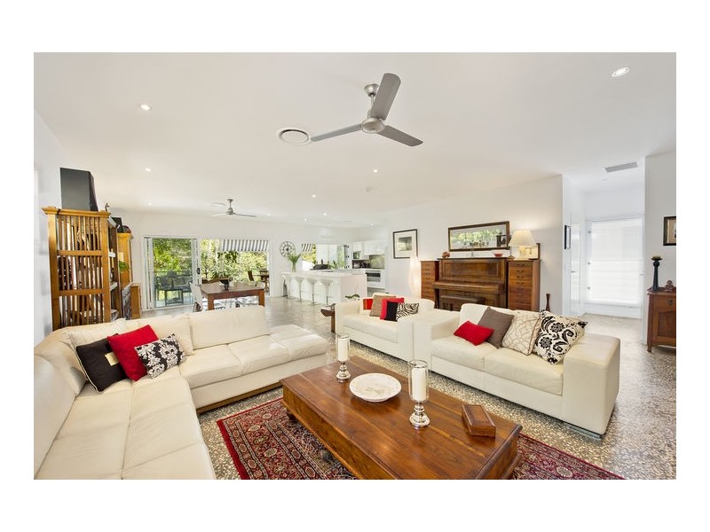 107 Leworthy Street, Bardon QLD 4065