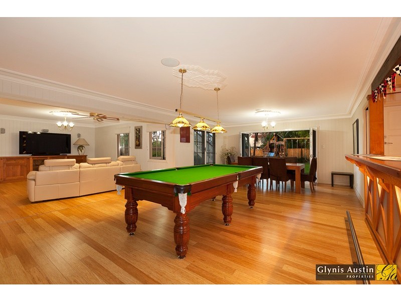 11 Bangalla Street, Auchenflower QLD 4066