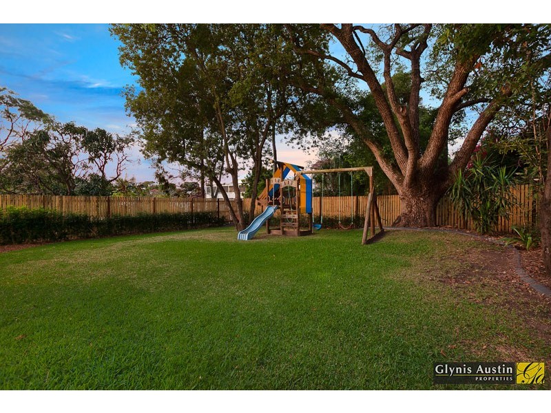11 Bangalla Street, Auchenflower QLD 4066