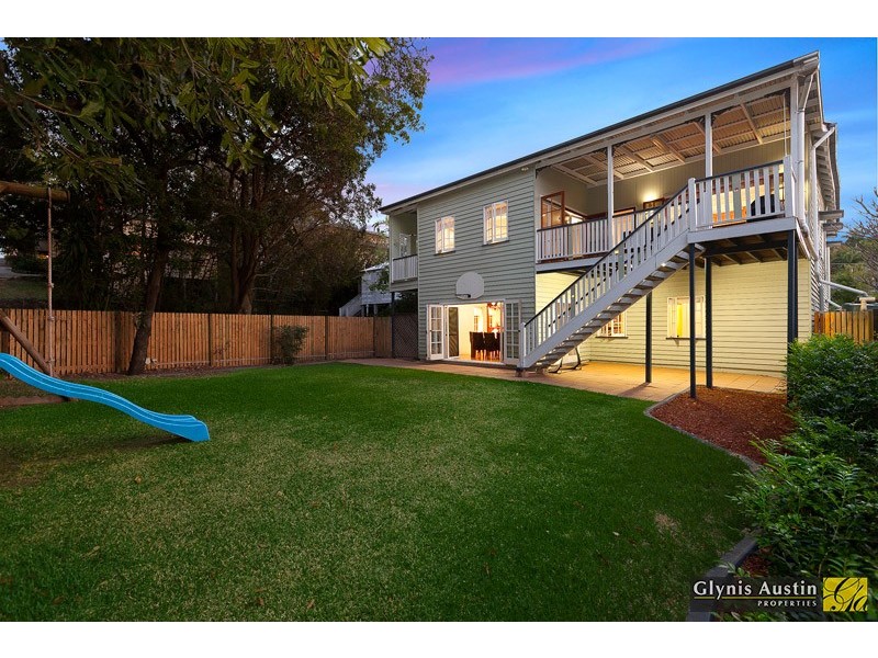 11 Bangalla Street, Auchenflower QLD 4066