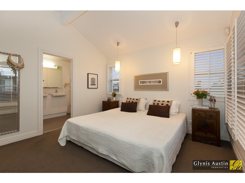 81 Birdwood Terrace, Auchenflower QLD 4066