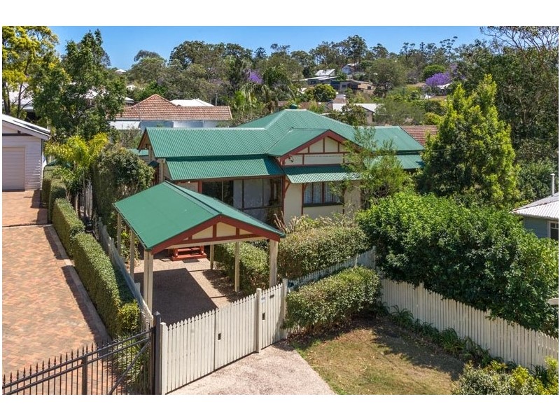 25 Millwood Street, Bardon QLD 4065