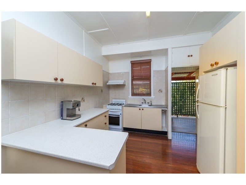 25 Millwood Street, Bardon QLD 4065