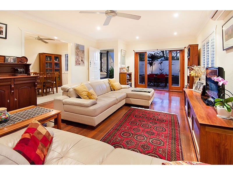 107 Alexandra Street, Bardon QLD 4065