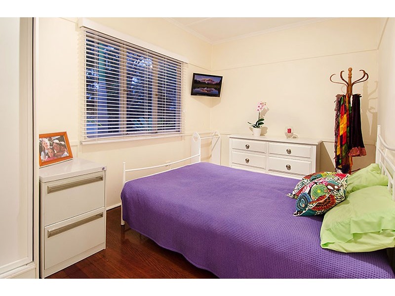 107 Alexandra Street, Bardon QLD 4065