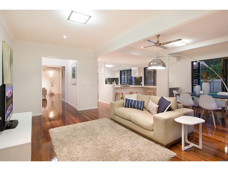 85 Hebe Street, Bardon QLD 4065