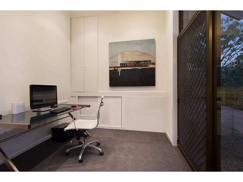 85 Hebe Street, Bardon QLD 4065