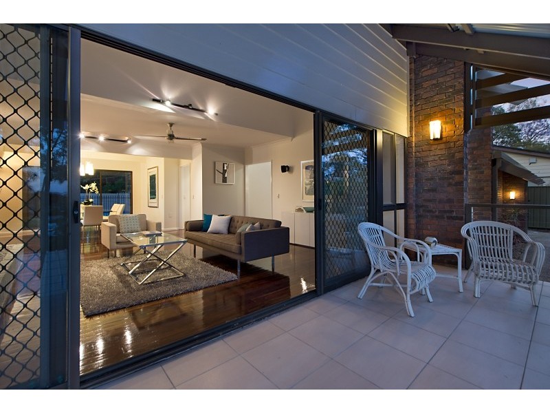 85 Hebe Street, Bardon QLD 4065