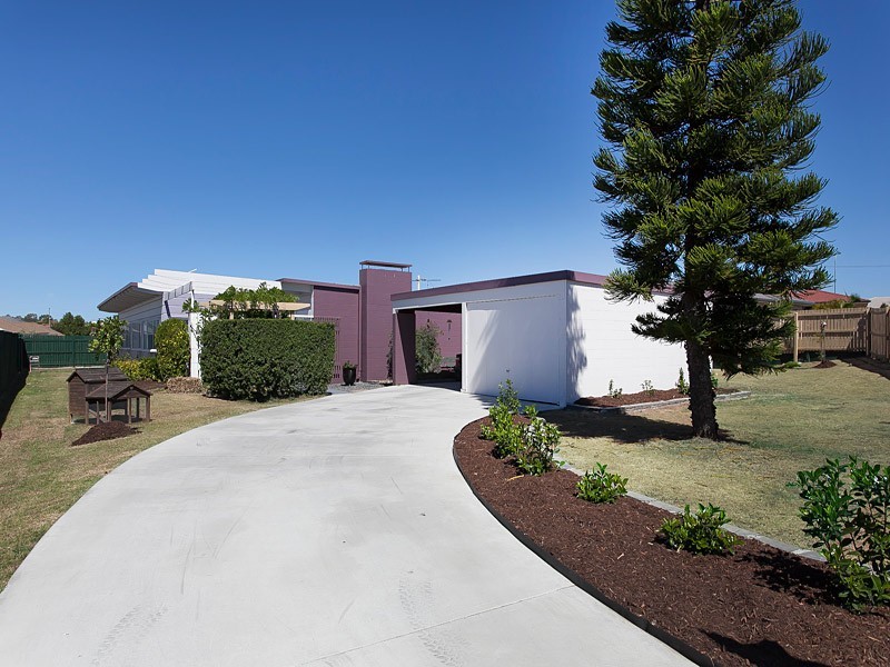 14 Tea Tree Place, Raceview QLD 4305