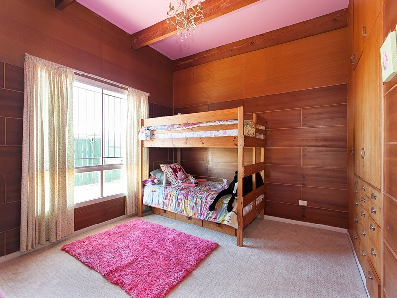 14 Tea Tree Place, Raceview QLD 4305