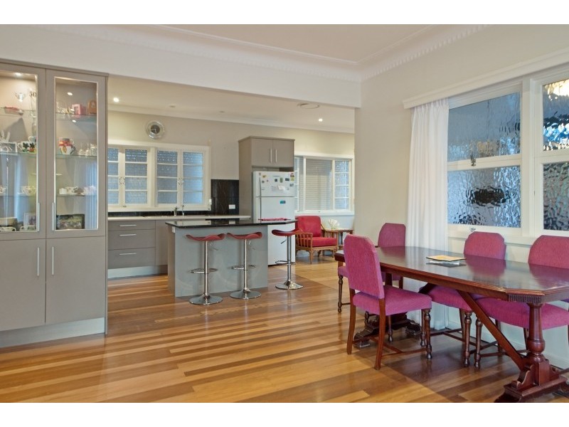 55 Pateena Street, Stafford QLD 4053