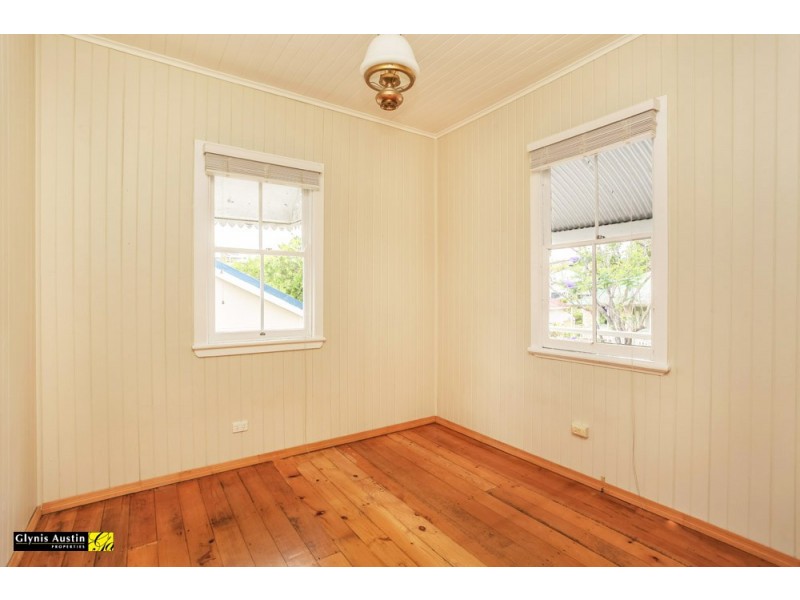 18 Sackville Street, Milton QLD 4064