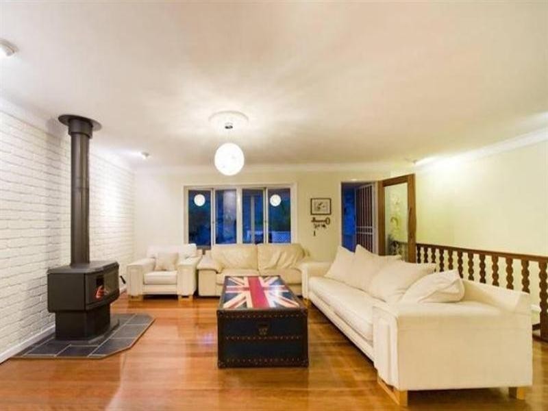 14 Angus Street, Bardon QLD 4065