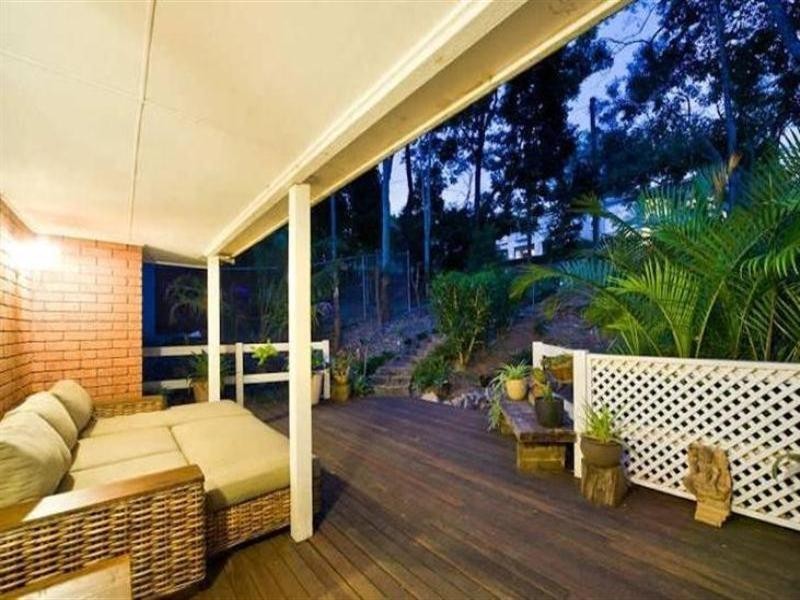 14 Angus Street, Bardon QLD 4065