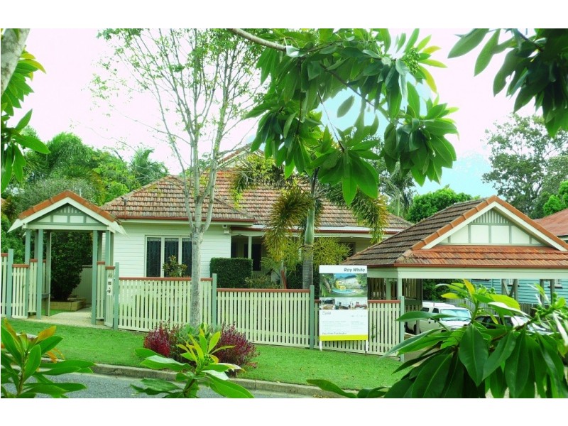 90 Mareeba Road, Ashgrove QLD 4060